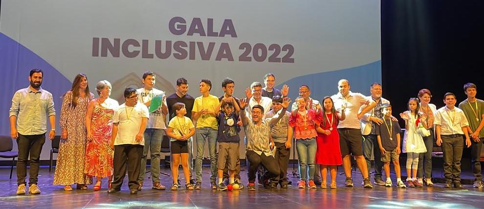 En un repleto Teatro Regional se desarrolló la primera versión de Gala Inclusiva de Rancagua