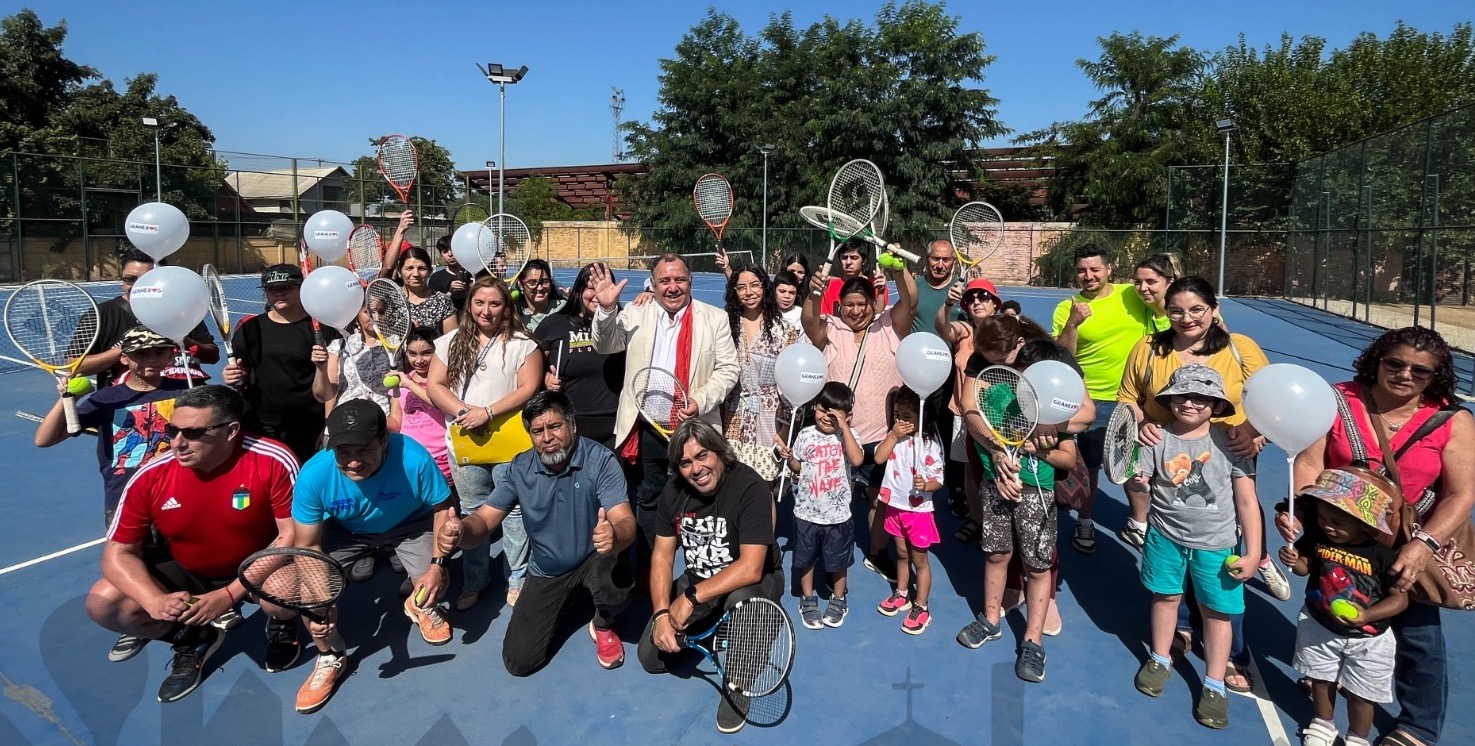 En Graneros festejan exitoso taller de tenis inclusivo
