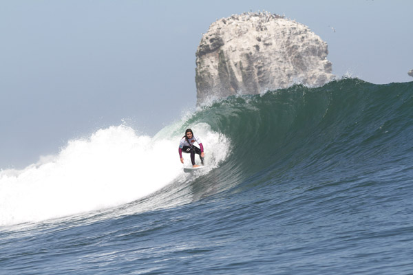 Pichilemu será nuevamente sede del Mundial Femenino de Surf
