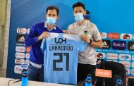 Marcelo Larrondo fue presentado oficialmente como nuevo jugador de O'Higgins FC