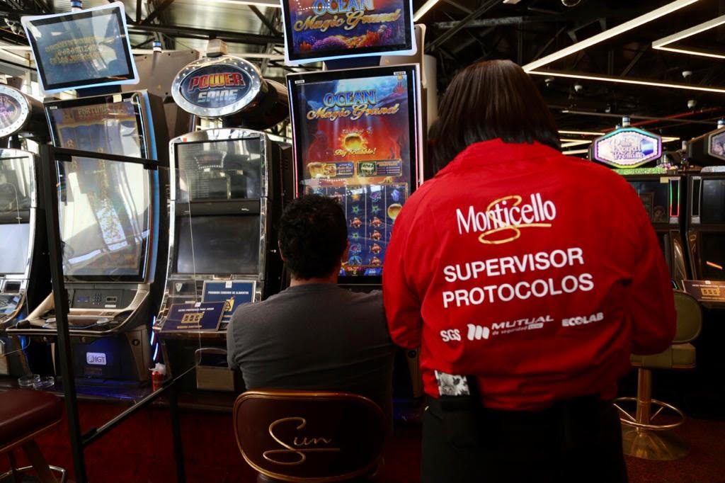 Casinos reabren sin contagios laborales por estrictos protocolos y medidas de higiene