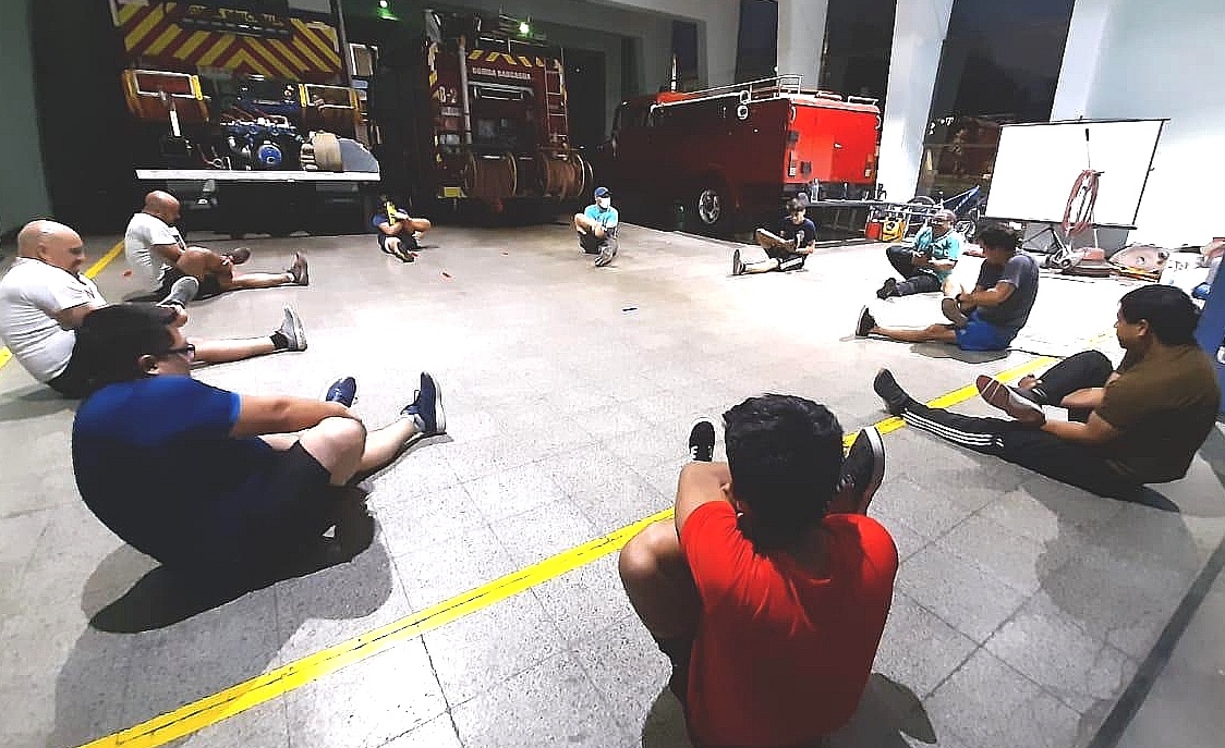 Estrés en la pandemia:  Bomberos la combaten con deporte, salud y actividad física