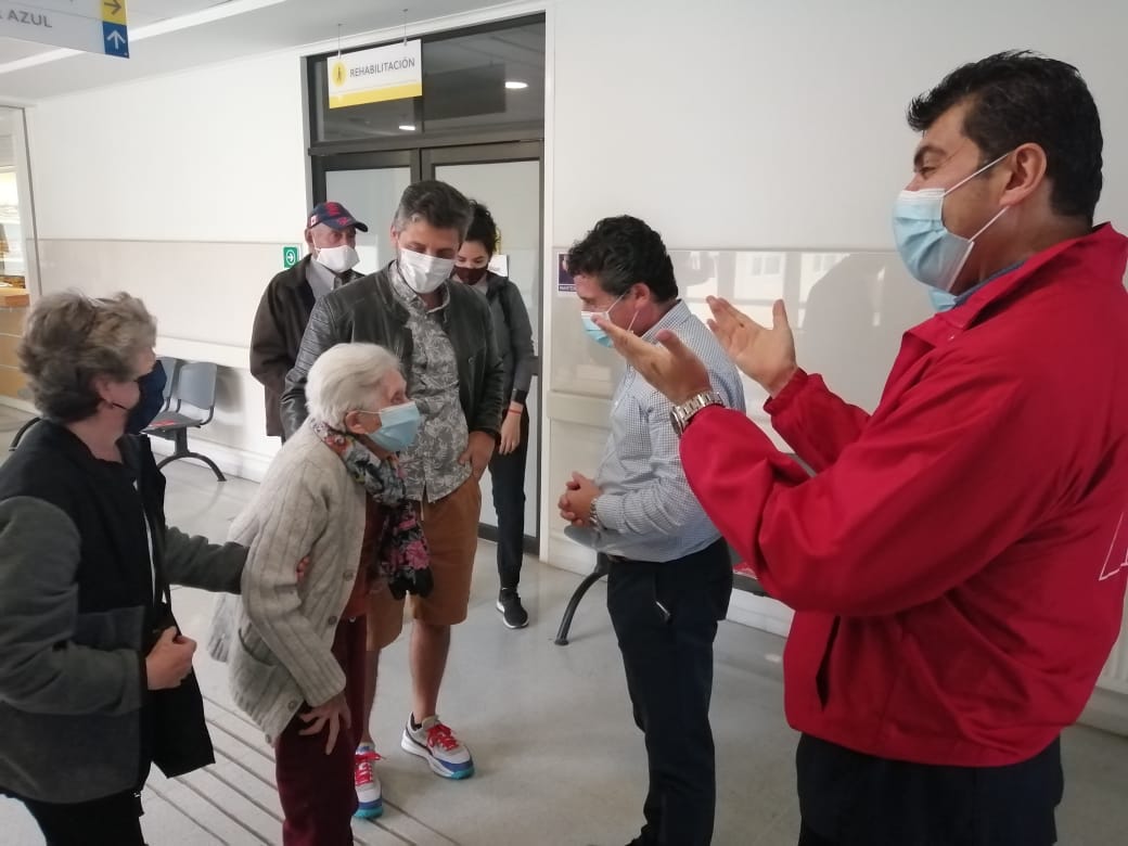 Región de O'Higgins destaca entre las 3 primeras a nivel nacional con mejor cumplimiento de vacunación de mayores de 65 años