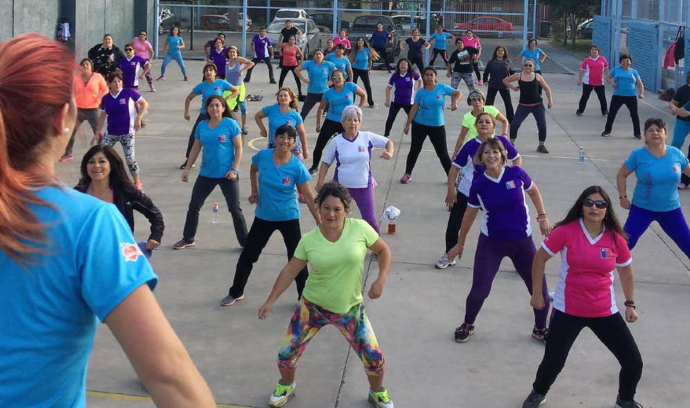 Zumba para ellas: con deporte celebramos el “Día de la Mujer”