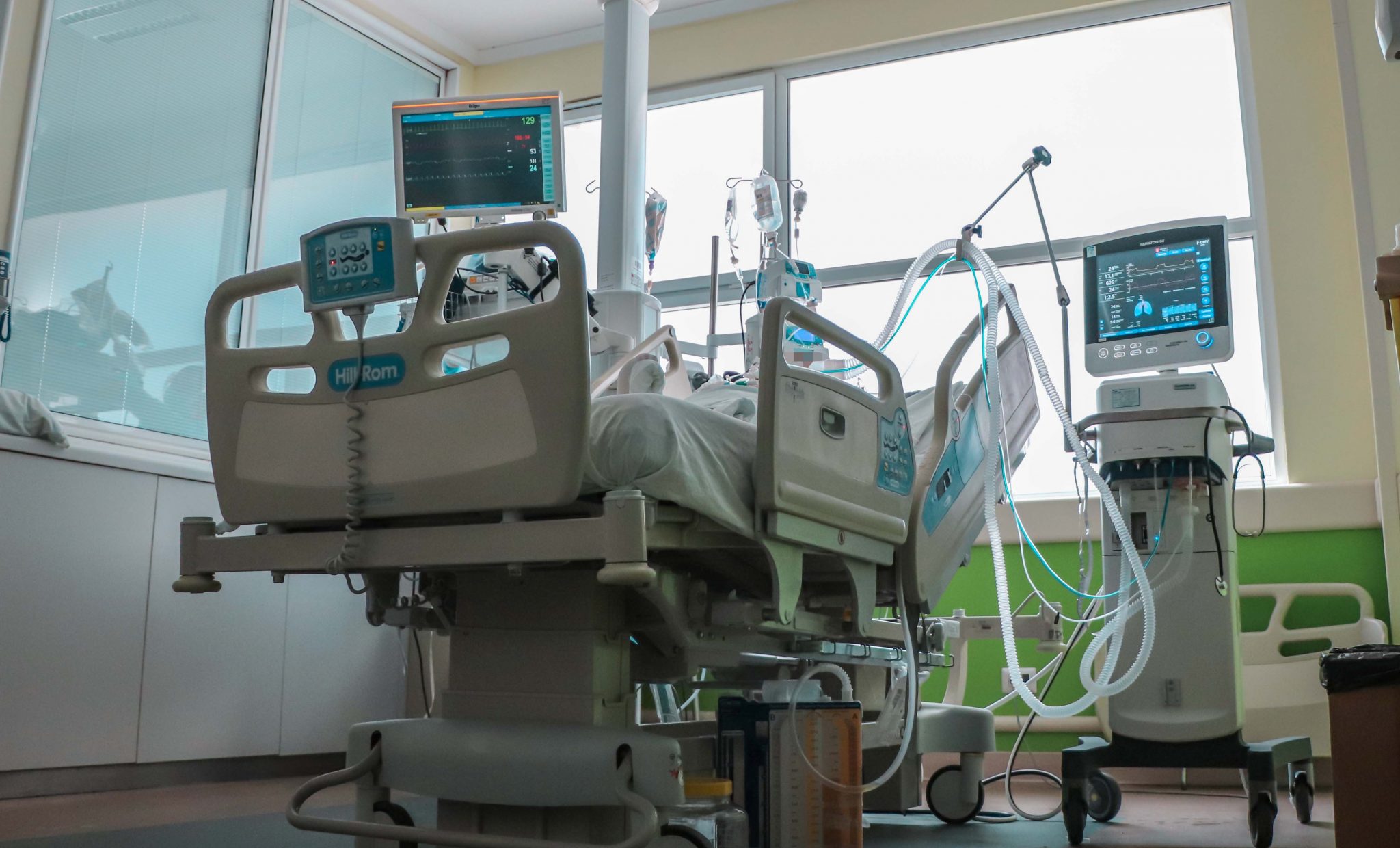 Colegio Médico denuncia “COLAPSO” de camas críticas en O’Higgins