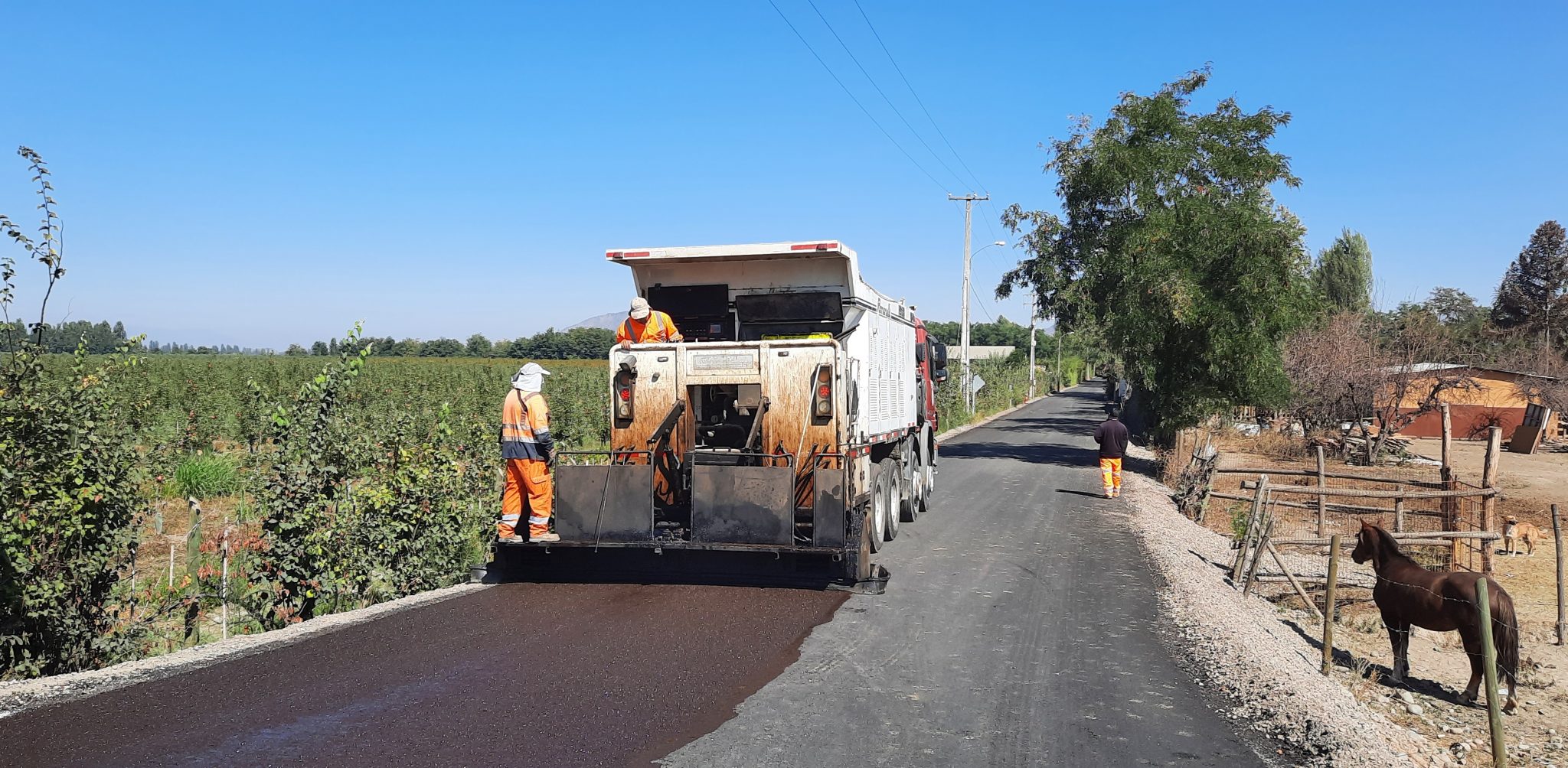 MOP O’Higgins cumple compromiso de pavimentación de camino La Gloria en Requínoa