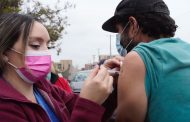 Personas en situación de calle son visitadas por Alcalde Eduardo Soto y vacunadas contra la Influenza