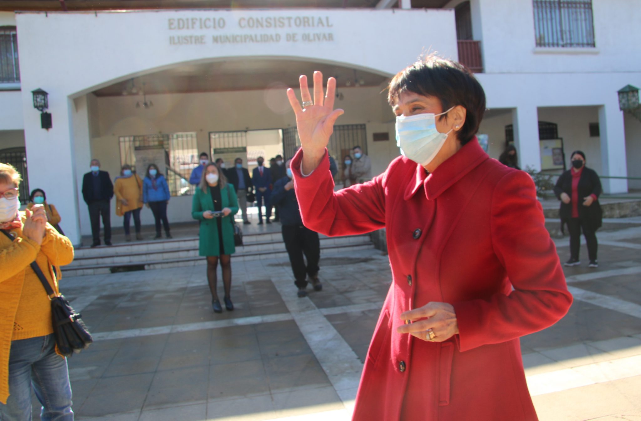 Olivar: María Estrella Montero asumió como alcaldesa “¡Por mi Patria, y por mi querida comuna de Olivar, juro!”