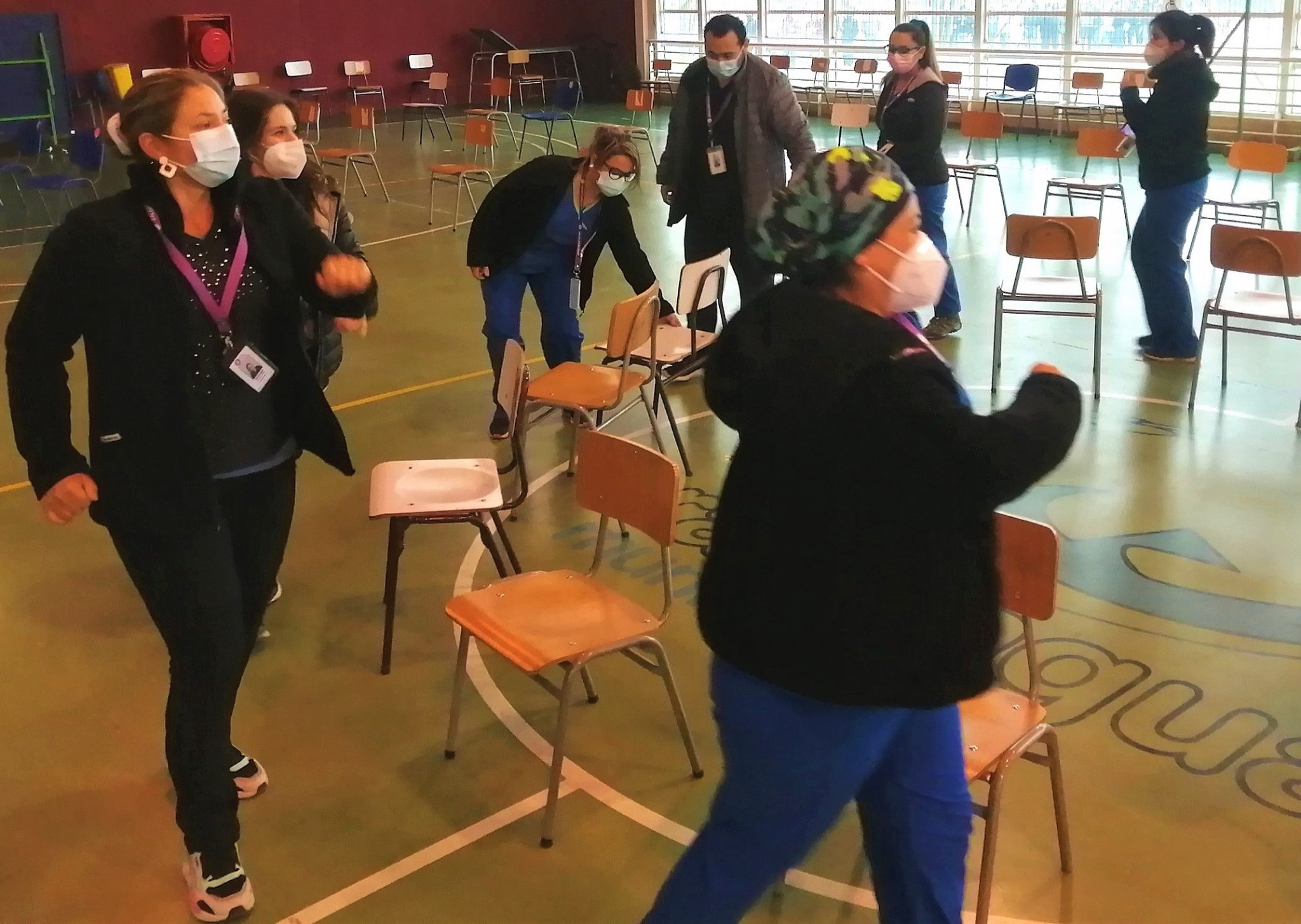 Ministerio del Deporte realiza pausa activa a trabajadores de la “Primera Línea