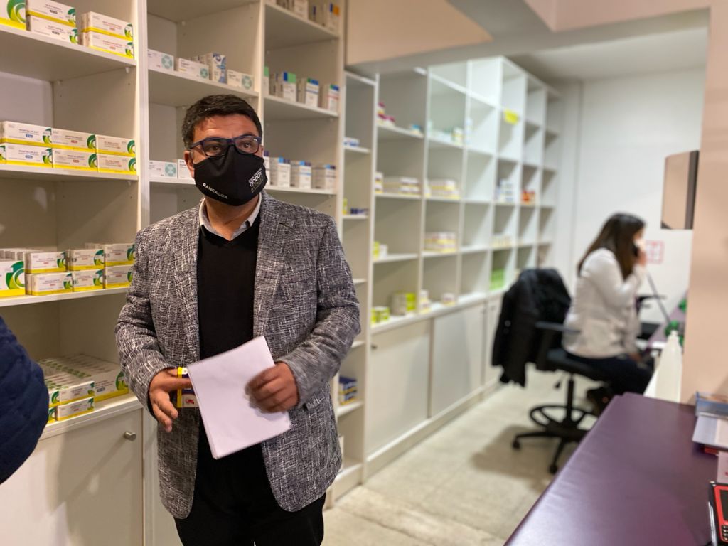 Alcalde de Rancagua: “Heredamos una Farmacia Comunal de cartón, pero desde octubre tendremos medicamentos más baratos”