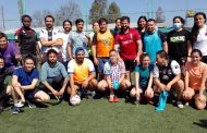 Gabriel Boric jugó fútbol con equipo femenino en San Fernando