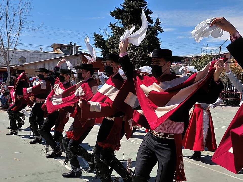 Alcalde Juan Ramón Godoy celebra Fiestas Patrias con vecinas y vecinos de distintos sectores de Rancagua