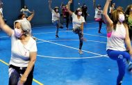 Con deporte y actividad física sensibilizan a las mujeres para prevenir el cáncer de mamas