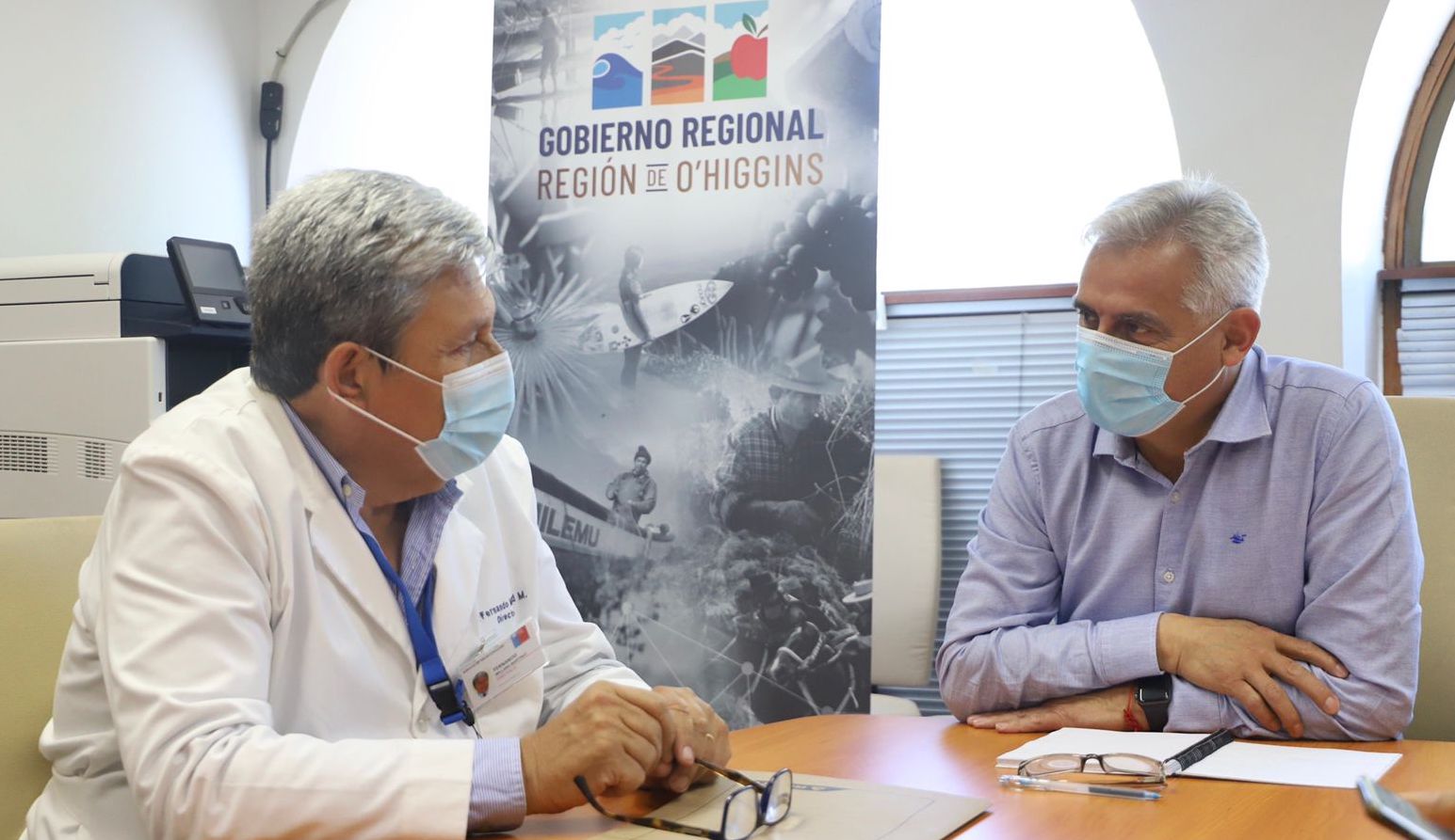 Gobernador Regional y Director del Servicio de Salud revisan plan de inversión para fortalecer la red asistencial de la región