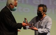 O'Higgins Crea: Daniel Muñoz y Shenda Román reciben el premio a la trayectoria en el cine Chileno