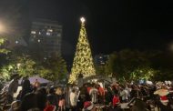 Más de mil personas en Rancagua volvieron a disfrutar del encendido del árbol de Navidad