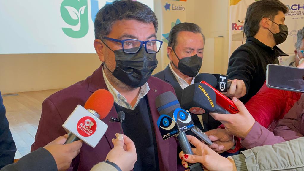 Alcalde de Rancagua lideró jornada de Municipalidades para buscar solución a escasez hídrica en la región