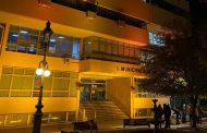 Municipalidad de Rancagua iluminó su edificio central para concientizar sobre la Esclerosis Múltiple