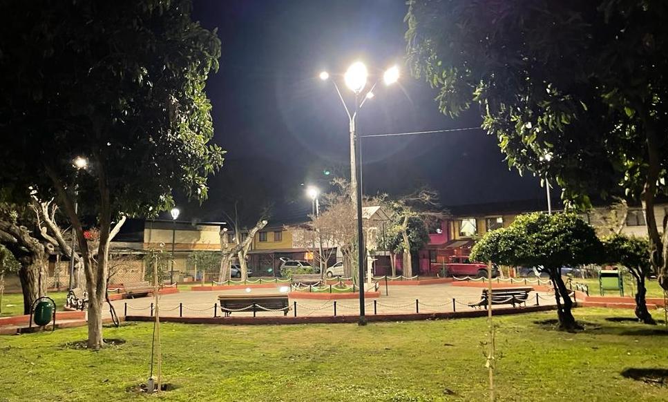 Municipalidad realiza importantes trabajos de recambio de luminarias para brindar mayor seguridad en Rancagua