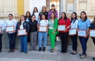 Reconocen a 14 Bomberas de O’Higgins por su destacada labor en el combate de los incendios forestales