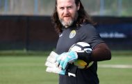 Ex arquero de O'Higgins y la selección uruguaya se pone la camiseta de Graneros