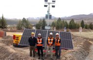 El Teniente instala las dos primeras torres solares de iluminación en sus operaciones