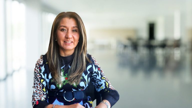 Perfil: Quién es Claudia Cabrera, la primera mujer gerente general de una división de Codelco