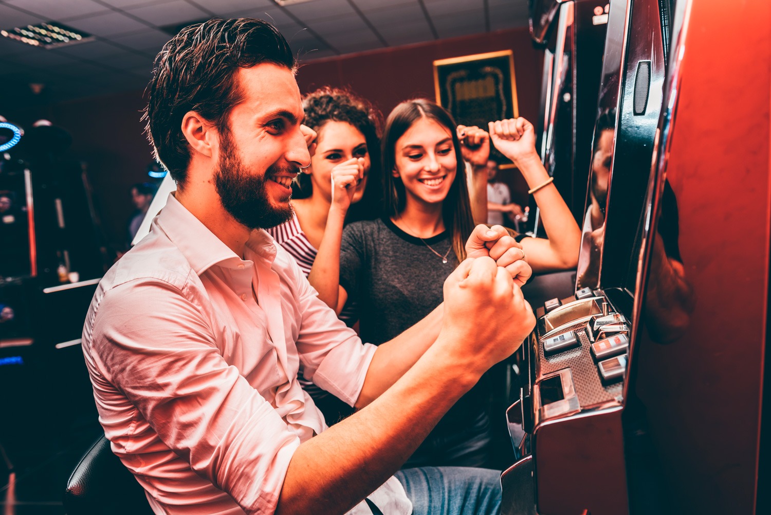 Dreams logra recertificar todos sus casinos en Chile en Juego Responsable para el período 2023-2025