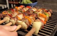 Fiestas Patrias a la vuelta de la esquina: consejos para cuidar la alimentación en cuatro días de celebración