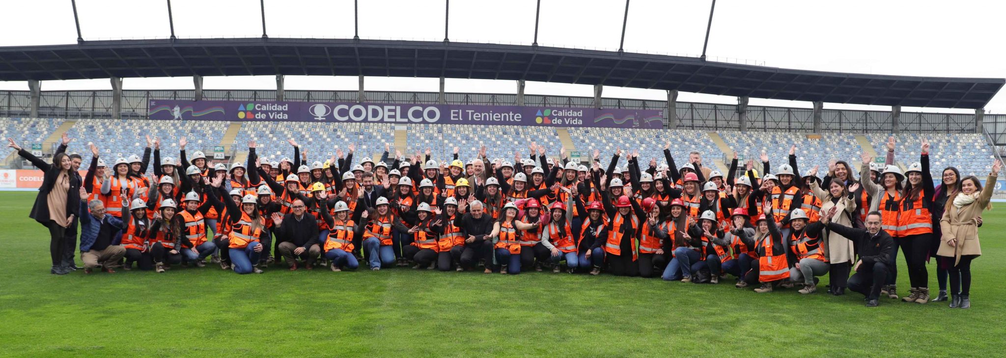 Presidente Ejecutivo de Codelco da la bienvenida a 86 mujeres que se incorporaron a División El Teniente