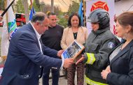 Alcalde Segovia entregó terreno a nueva compañía de bomberos de Graneros