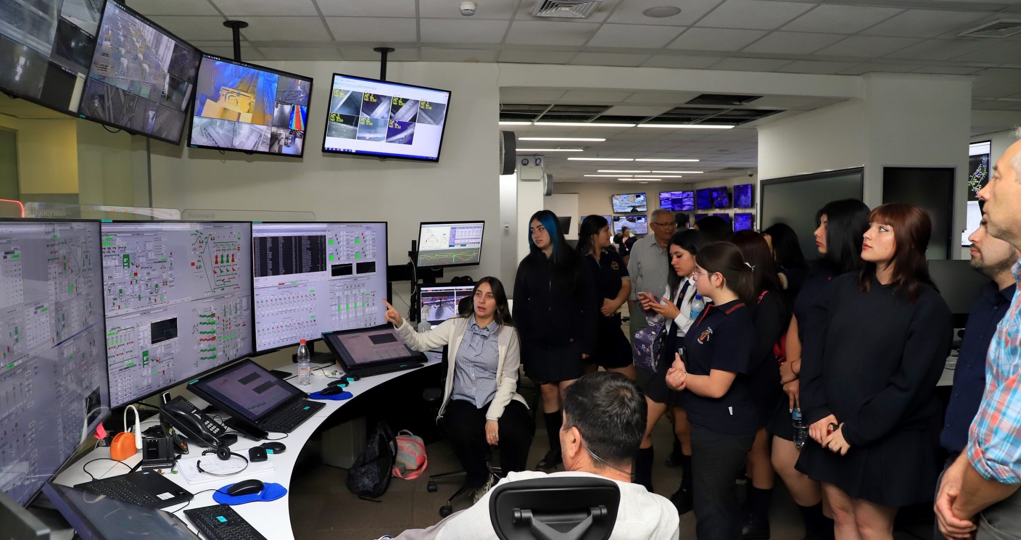 20 alumnas de liceos técnicos de O’Higgins participan en programa Mentorías en Minería