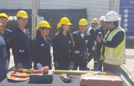 CGE y Liceo Simón Bolívar firman convenio de colaboración para alumnos de la especialidad de electricidad