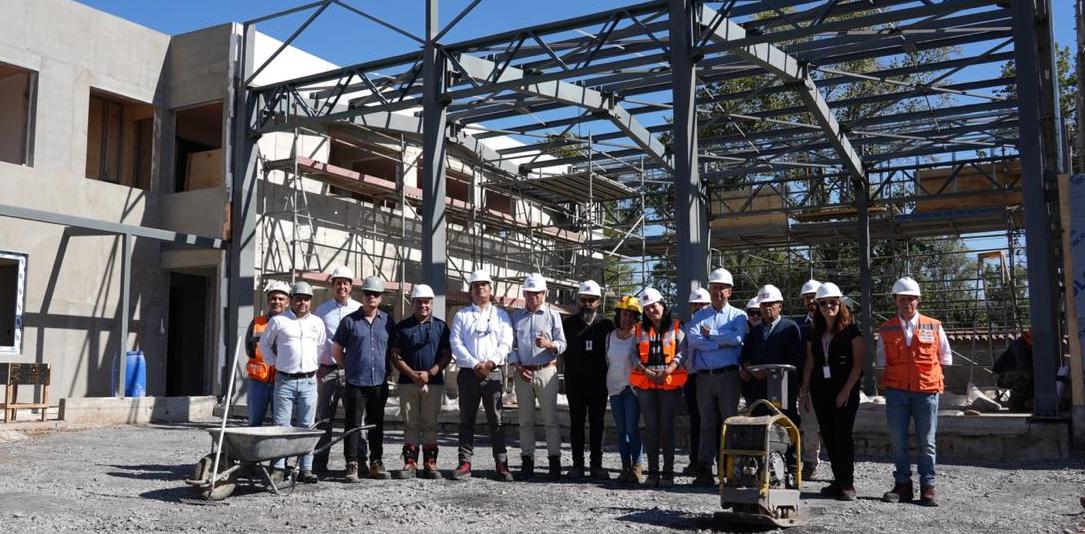 A pasos agigantados avanza la construcción del cuartel de la 3ª Compañía de Bomberos de Machalí