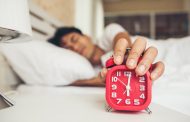 Domina el cambio de hora: estrategias para optimizar tu descanso en otoño