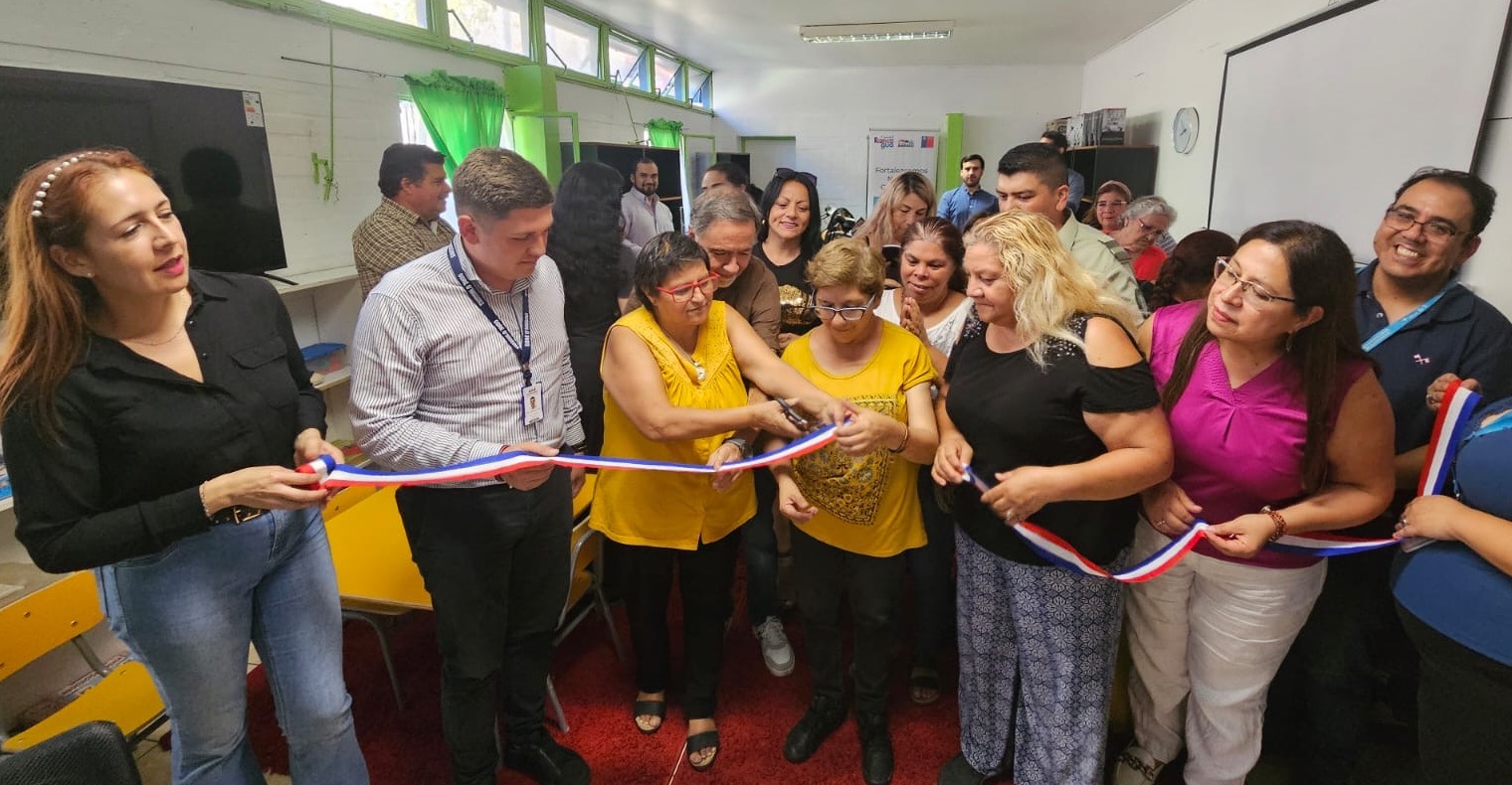 Municipalidad de Rancagua y Subsecretaría de Prevención del Delito inauguran Biblioteca Comunitaria en población Costa del Sol