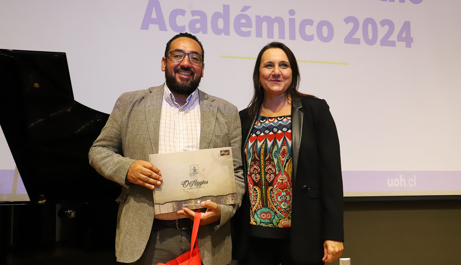 UOH inauguró Año Académico con visita del Ministro de Educación