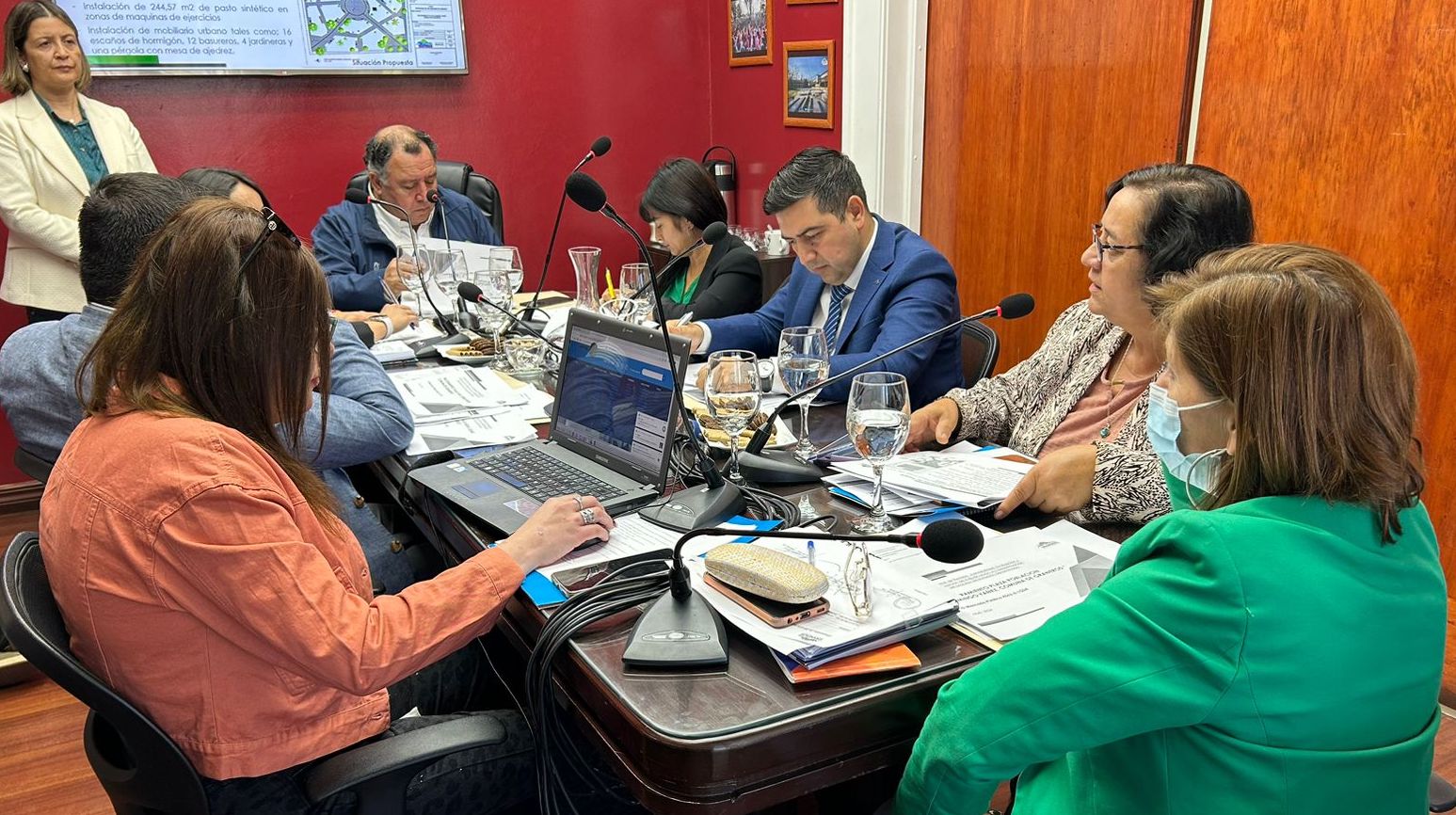 Concejo Municipal de Graneros aprueba proyectos para mejorar calidad de vida de granerinos