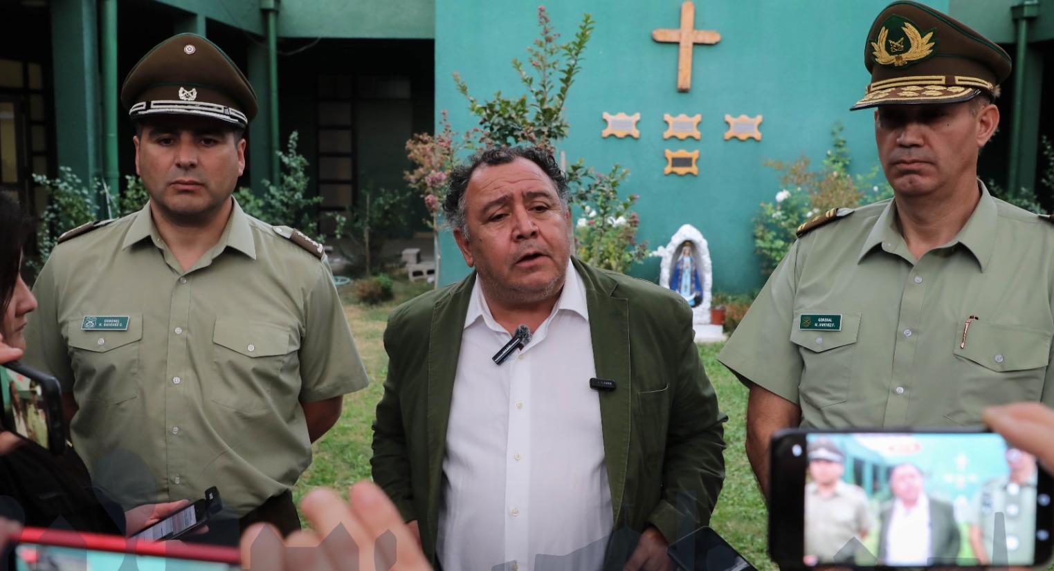 Alcalde Segovia fiscalizará arriendos y contrataciones a personas ilegales en Graneros