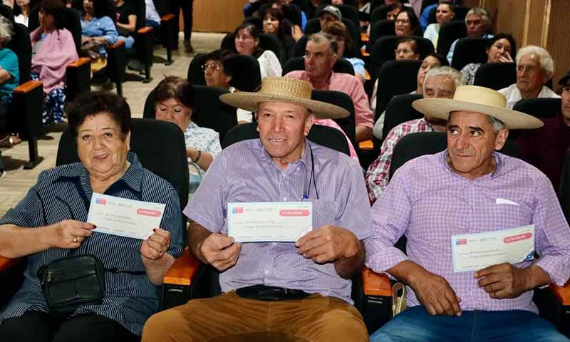 En O’Higgins: Más de 5 mil agricultores recibieron bono de rehabilitación productiva por 12 mil millones de pesos