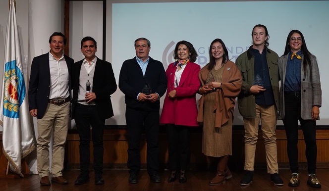 Fundación Sonrisas y Oral-B distinguen a cuatro odontólogos como los “Grandes Dentistas” de este 2024