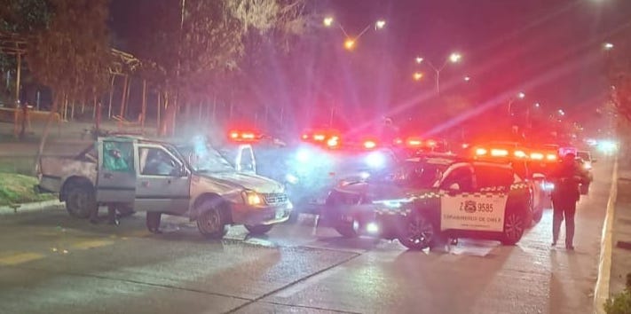 Carabineros detiene a 4 personas por robo en lugar habitado