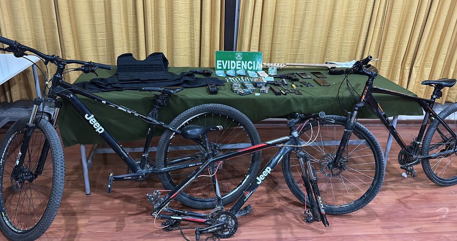 Carabineros desarticula banda dedicada al robo de bicicletas con intimidación