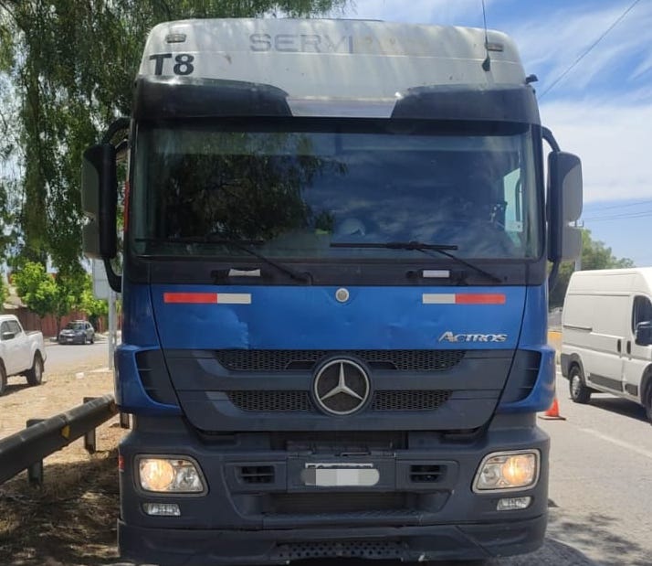 Carabineros recupera camión robado con agroquímicos en Rancagua