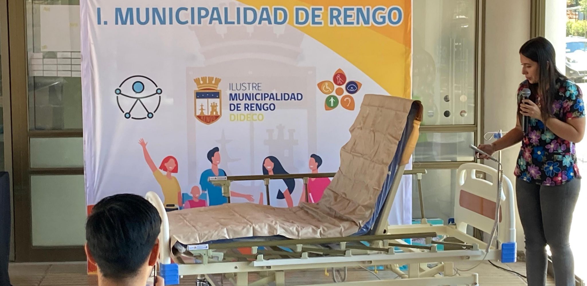 Municipalidad de Rengo entrega 75 camas clínicas para personas postradas o con dependencia severa