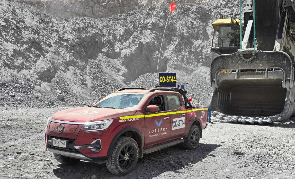 Minería chilena se pone a la vanguardia en Latinoamérica con la incorporación de primeras camionetas eléctricas 4x4