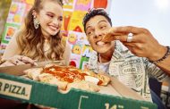 ¡Conoce la nueva Star Pizza y disfruta junto a Papa Johns en Lollapalooza!