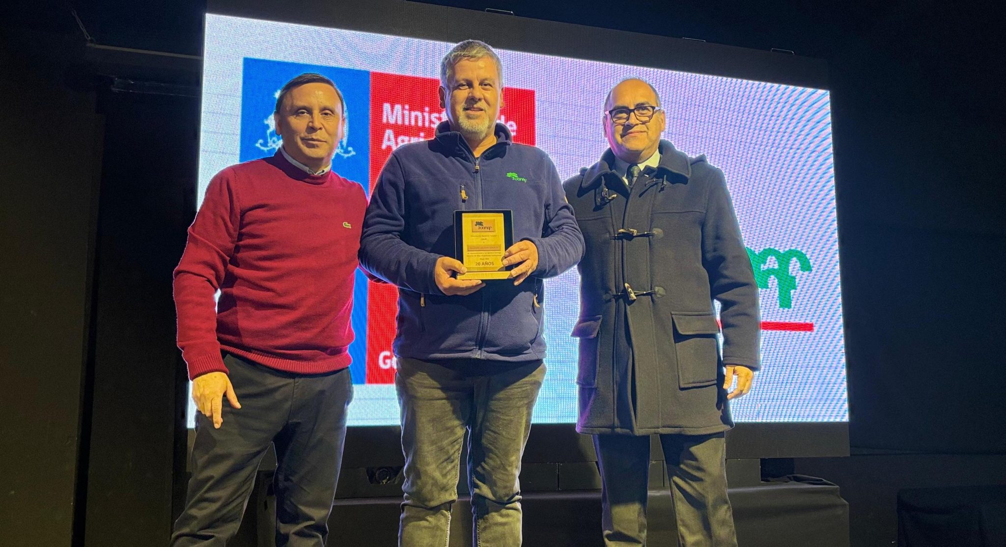 CONAF celebra sus 55 años de vida con reconocimiento a la trayectoria de trabajadores y trabajadoras
