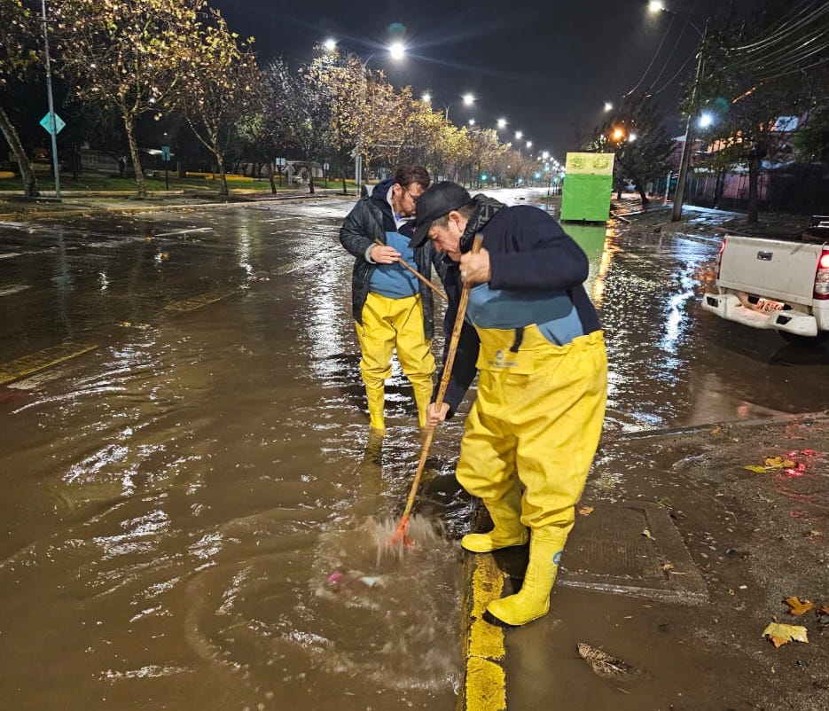 Municipio de Rancagua desplegó cuadrillas de emergencia durante el temporal y evitó mayores complicaciones en la ciudad