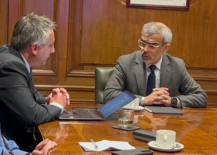 Tras reunión con alcalde Agliati, ministro de Seguridad Pública compromete visita a Rancagua
